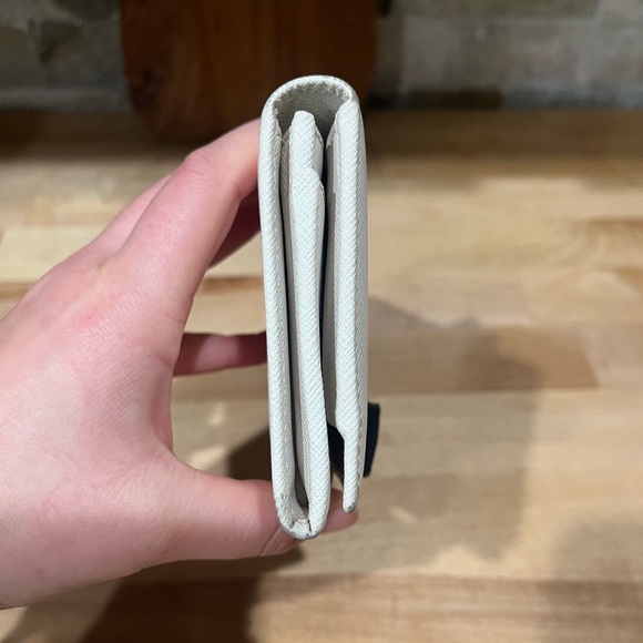 Salvatore feragamo wallet with bow - Picture 5 of 12